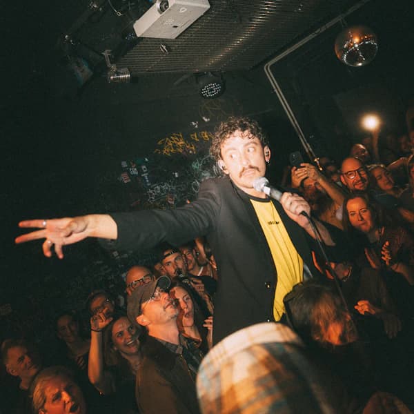 Antony Szmierek: Live + Signing