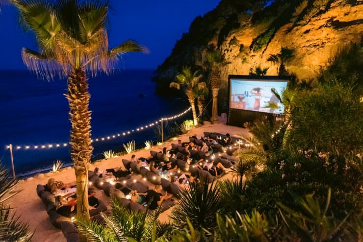 Amante Movie Nights by Anna de Codorniu